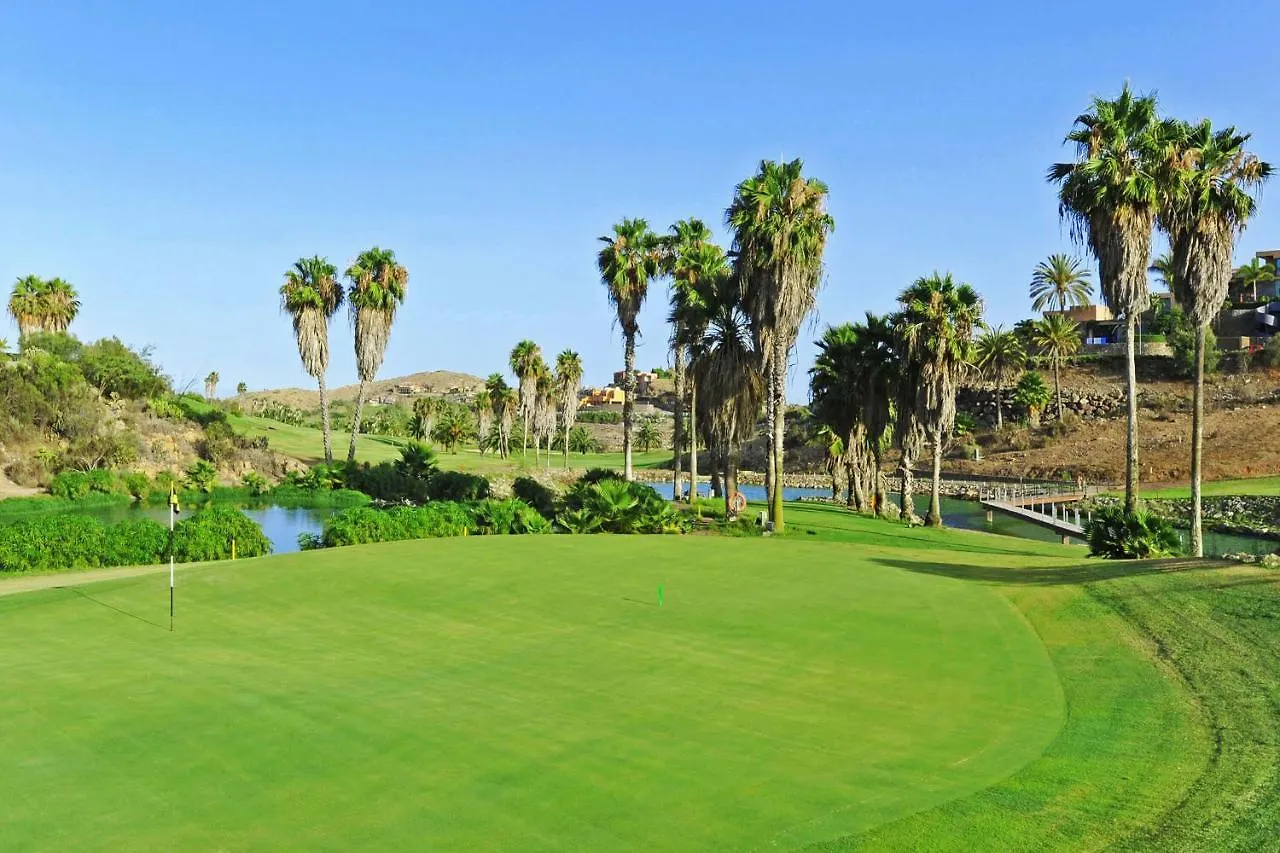 הוילה מספאלומס Salobre Vista Golf 25 0*,